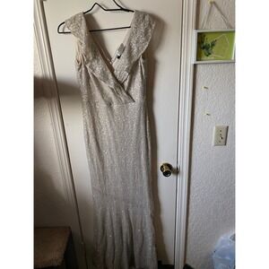 Lauren Ralph Lauren‎ Sequin Gown Formal Dress Sleeveless Evening Party size 2